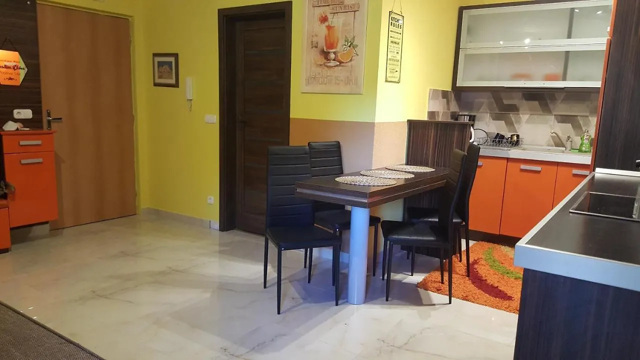 Safari Apartman Hajduszoboszlo Hungary